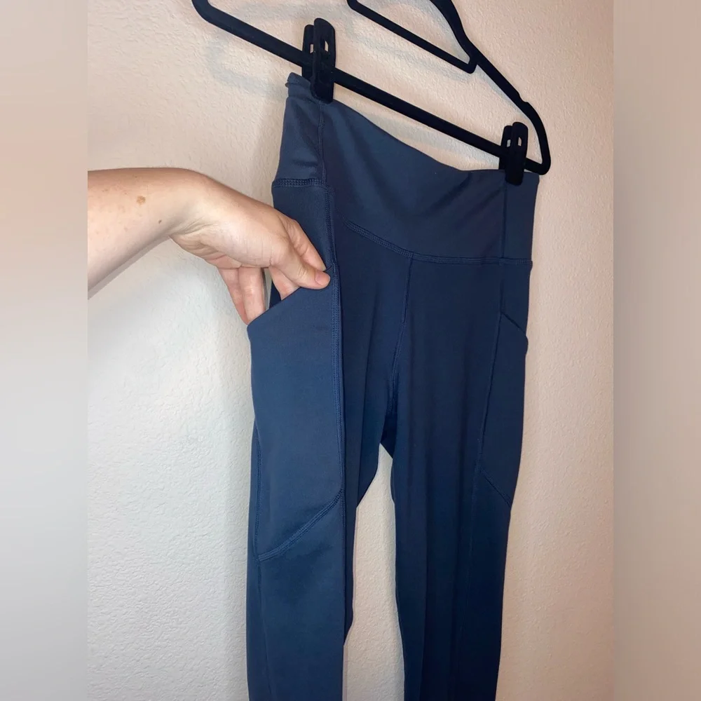 Figs Blue Leggings Athletic Comfort - Picture 4 of 5